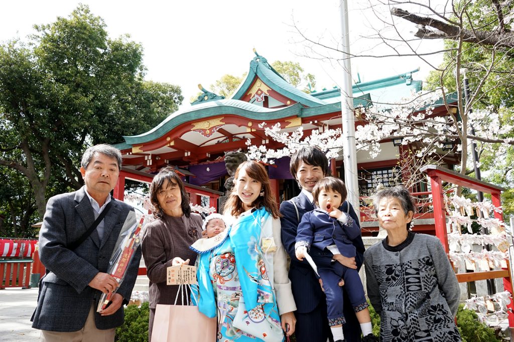 【画像】お宮参りの家族写真